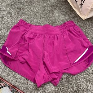 lululemon hotty hot shorts